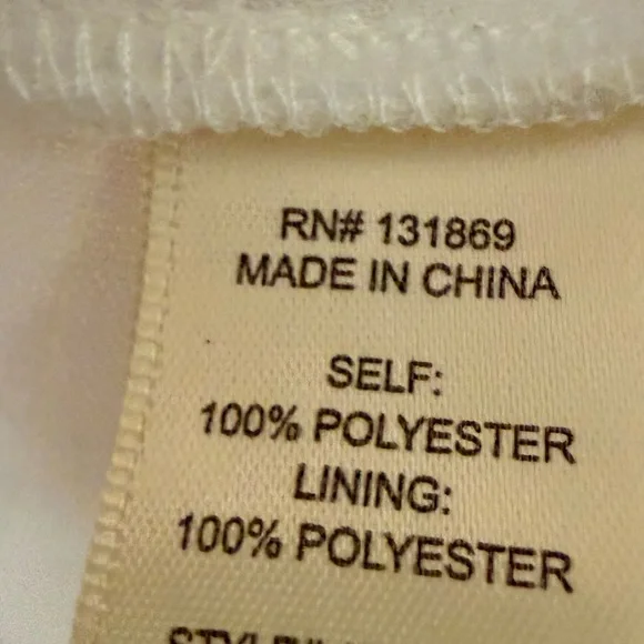 Elegant White Ruffled Women's Blouse - Picture 3 of 3